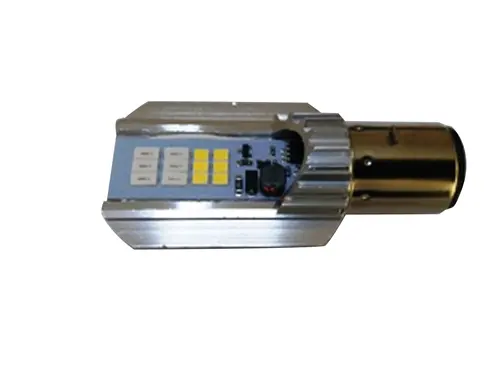 LED FAR AMPÜLÜ ÇAKARLI